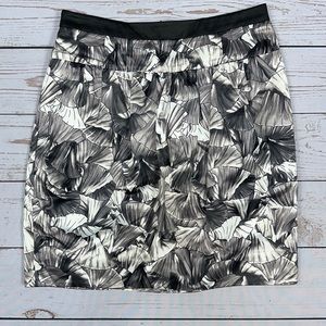 BCBGMAXAZRIA Monochromatic Pencil Skirt, Sz 6